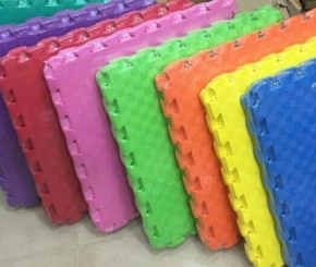 Thảm tập võ quận 8